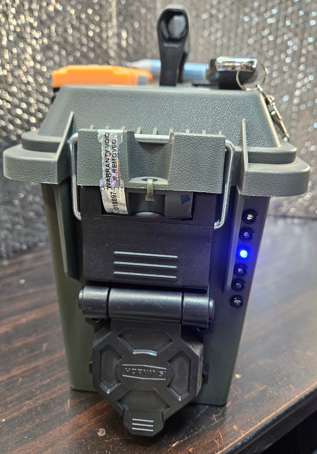RV Tech Medium Duty Remote Controlled RV Trailer Lights, electric Brake and slide control Milwaukee M18