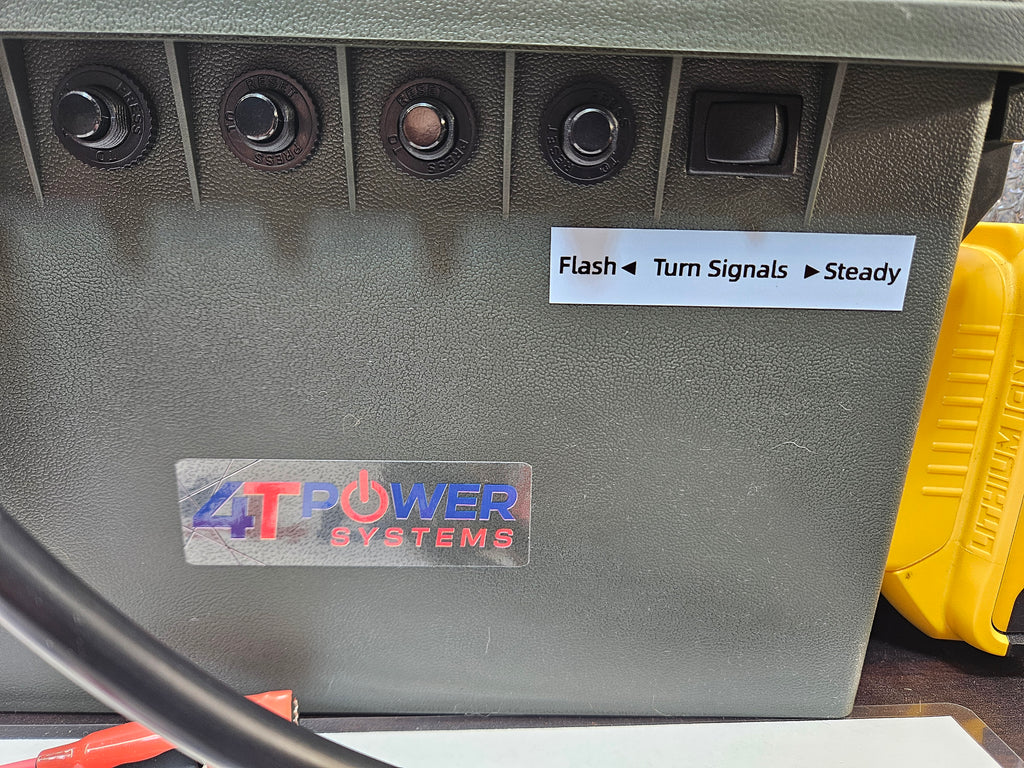 Remote Control "Heavy Duty" Commercial / Ag Semi Trailer Lights Tester 7-Pin & Power Bank DeWalt XR 20V