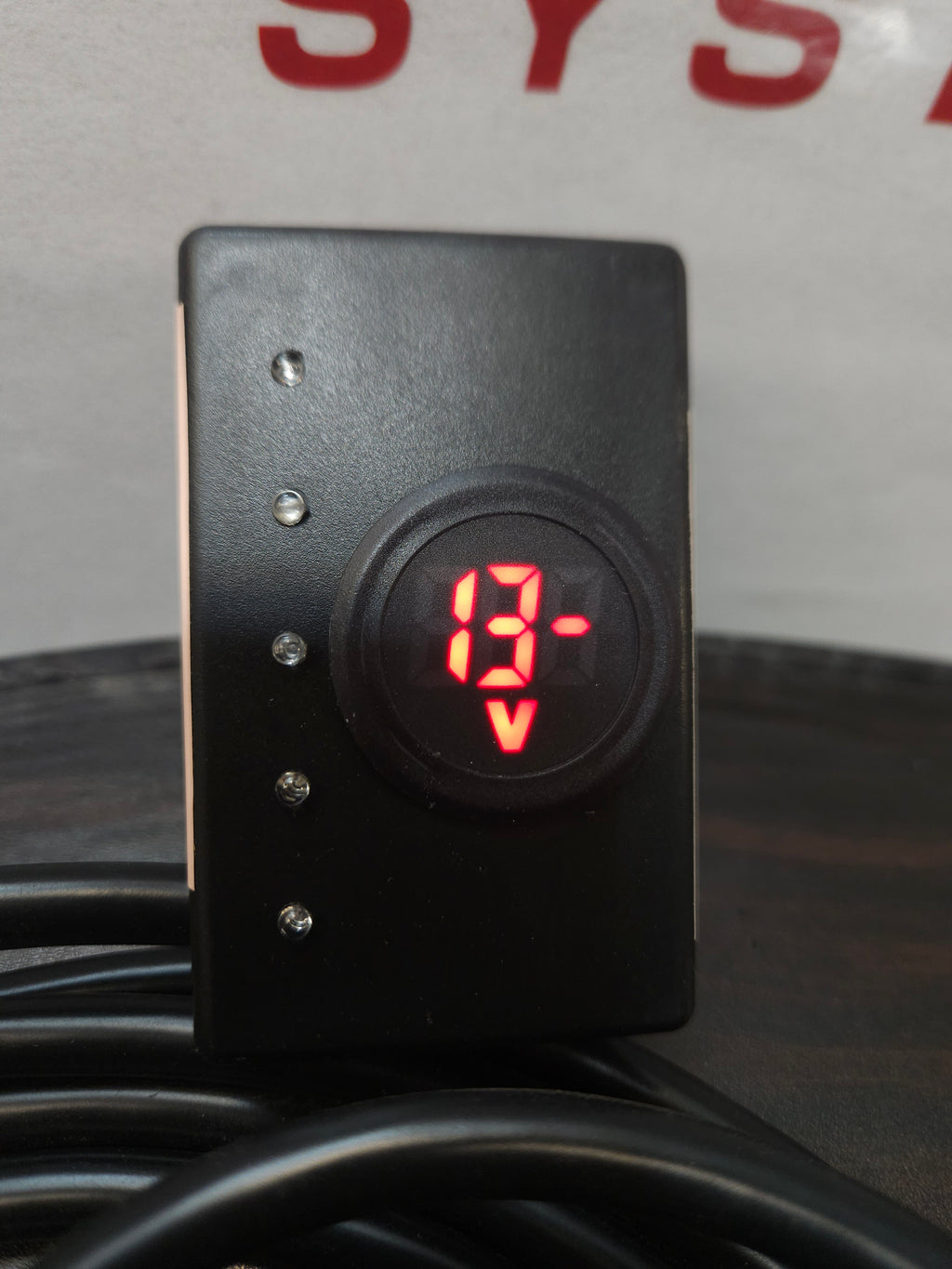 Truck or Trailer?!? Test your Heavy Duty truck's output from the cab 12' cable LED' & Meter